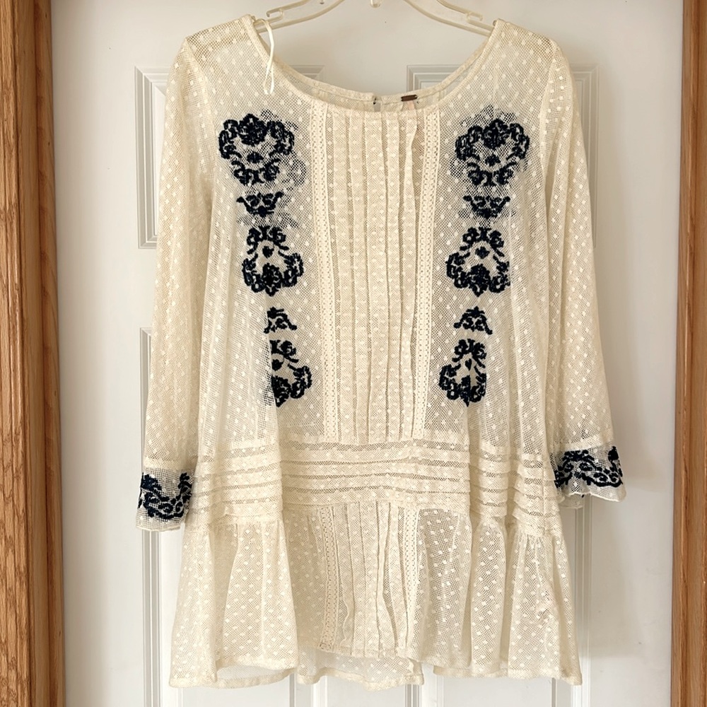 Free People blouse size M Pre owned
